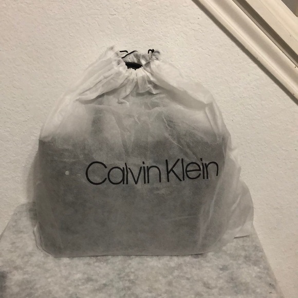 Calvin Klein Jacky Pebbled Leather Tote Bag - Picture 5 of 7